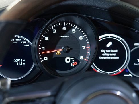 Certified 2023 Porsche Panamera Platinum Edition RWD image 18