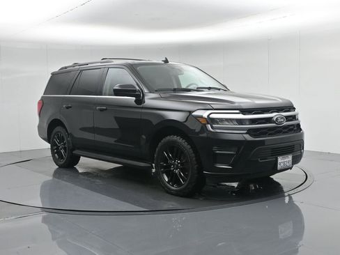 Used 2022 Ford Expedition XLT image 60