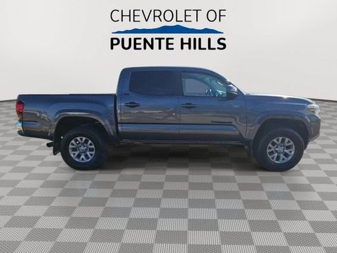 Used 2019 Toyota Tacoma SR5 RWD image 9
