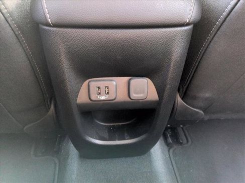 Used 2022 GMC Canyon Elevation w/ Trailering Package image 16