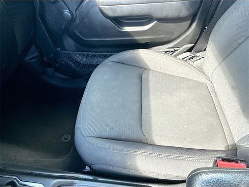 Used 2023 Jeep Wrangler Sport image 21