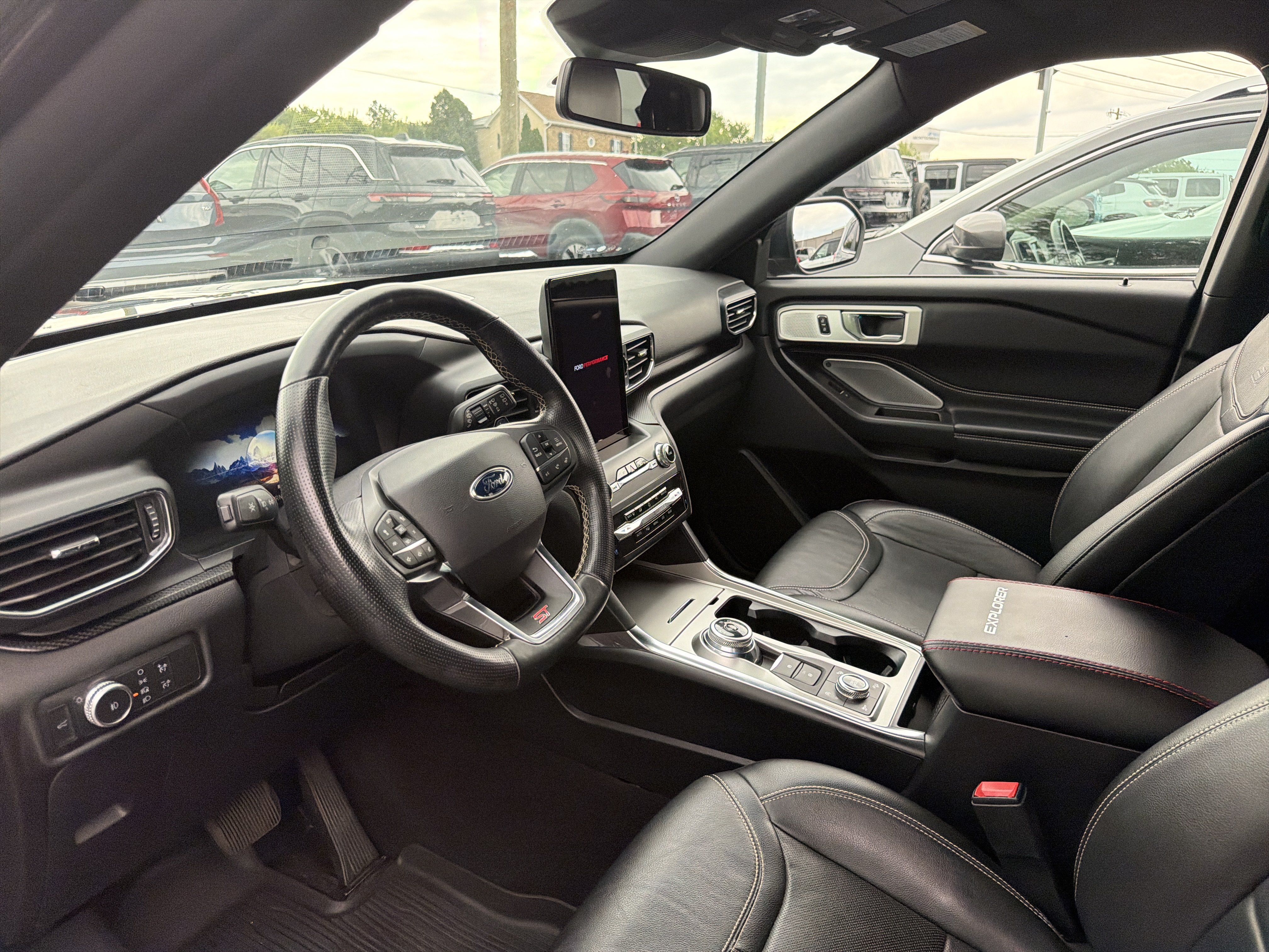 Used 2020 Ford Explorer ST w/ Premium Technology Package AWD/4WD image 21