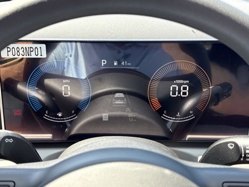 New 2026 Hyundai Tucson SEL image 18