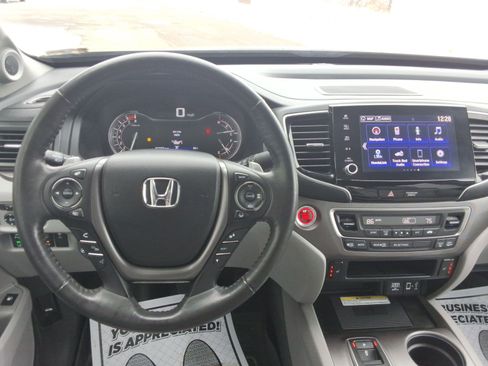 Used 2023 Honda Ridgeline RTL-E image 12