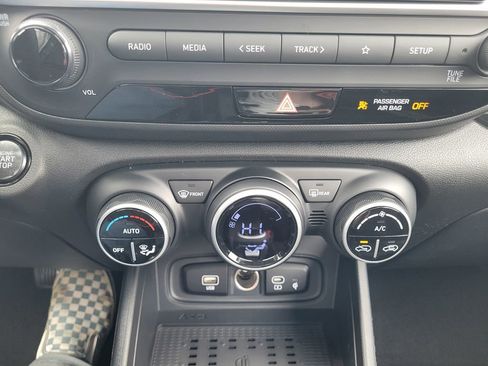 New 2026 Hyundai Venue SEL FWD image 23