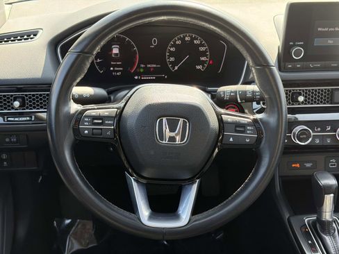 Used 2024 Honda Civic EX-L image 8