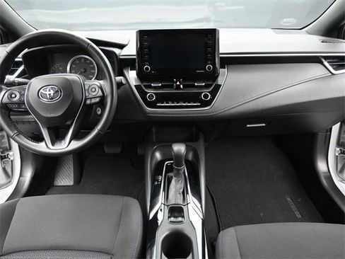 Used 2022 Toyota Corolla SE image 12