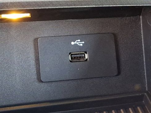 Used 2016 Ford F150 XLT w/ Equipment Group 301A Mid image 25