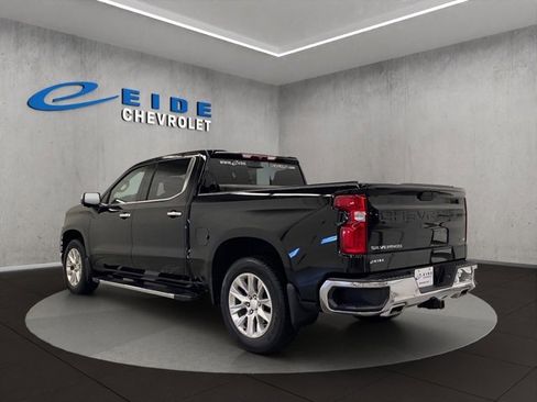 Used 2022 Chevrolet Silverado 1500 LTZ w/ LTZ Premium Package image 5