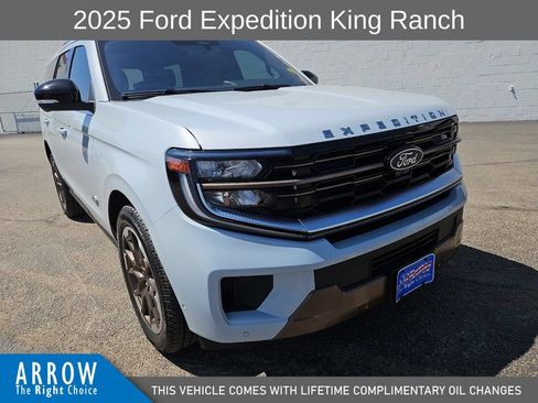 Used 2025 Ford Expedition King Ranch AWD/4WD image 2