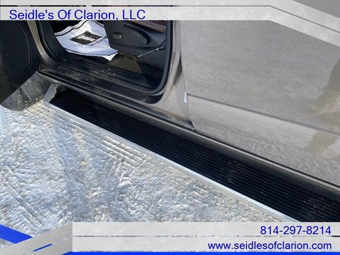 Used 2016 Chevrolet Colorado LT w/ LT Convenience Package image 14