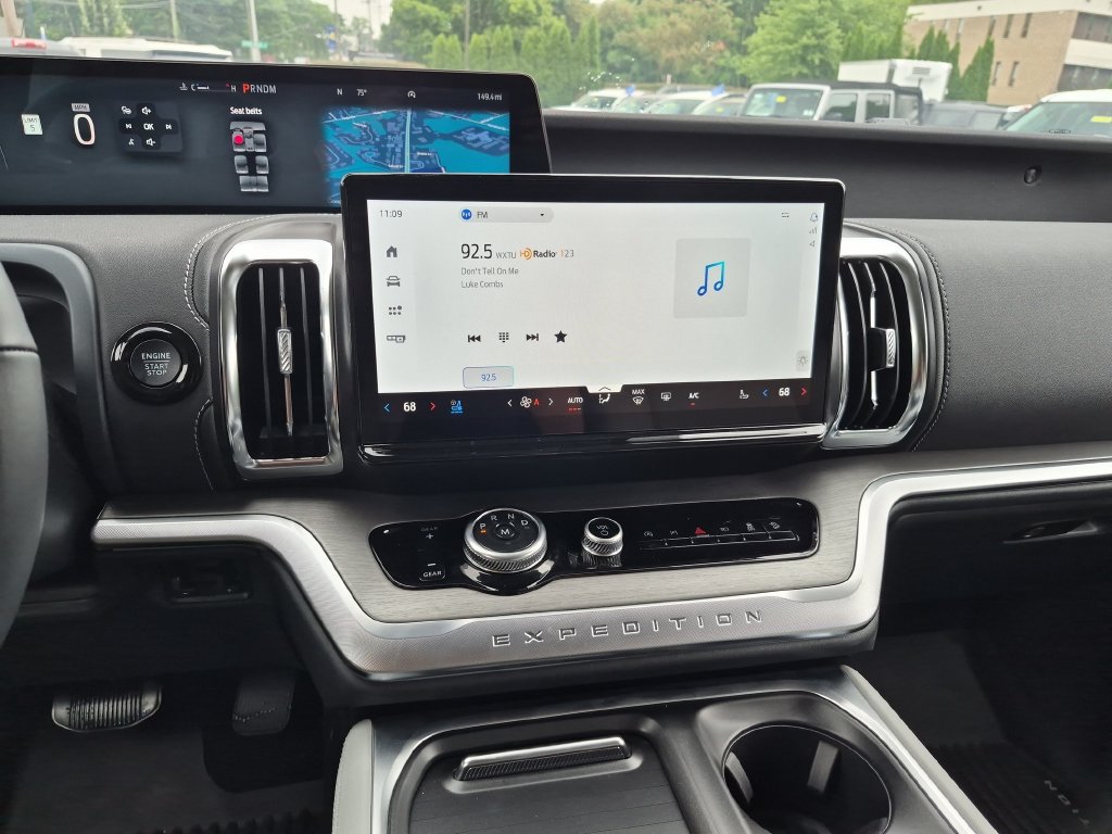New 2026 Ford Expedition Max Platinum AWD/4WD image 21