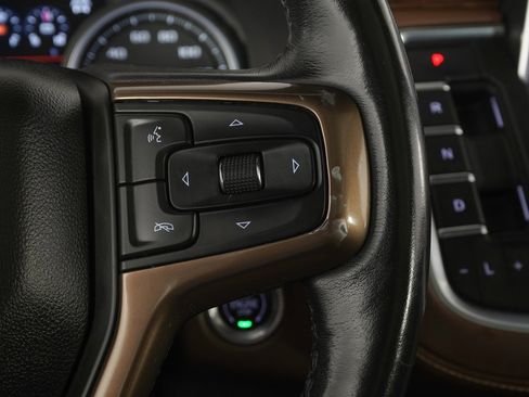 Used 2021 Chevrolet Suburban High Country image 23