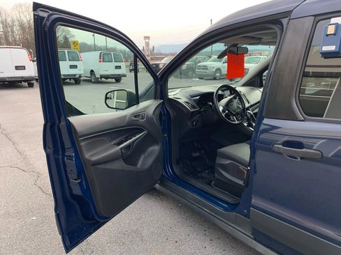 Used 2016 Ford Transit Connect XL image 7