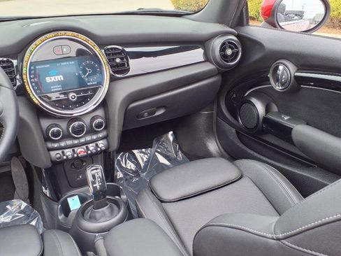 Used 2024 MINI Cooper S image 13