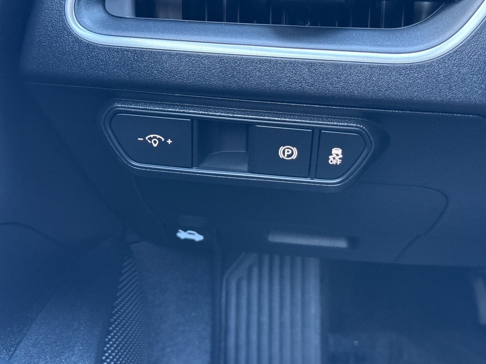 Certified 2026 Kia K4 FWD image 38
