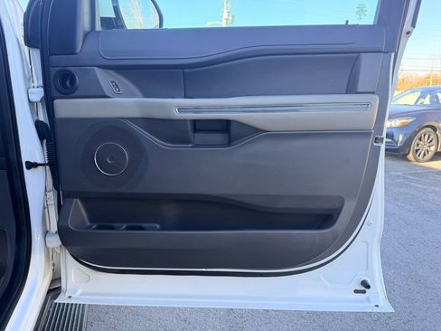 Used 2020 Ford Expedition XLT w/ Equipment Group 201A image 26