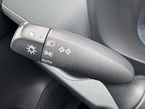 Certified 2022 Toyota RAV4 XLE image 26