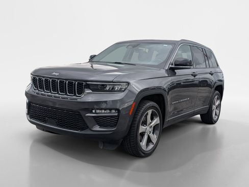 Used 2022 Jeep Grand Cherokee Limited RWD image 5
