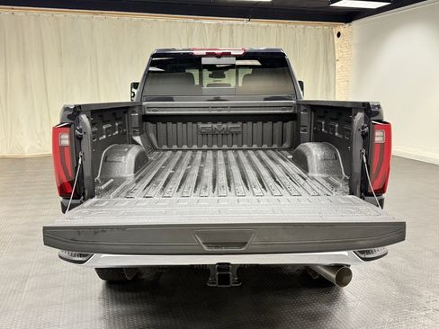 New 2026 GMC Sierra 2500 SLT w/ SLT Premium Package image 5