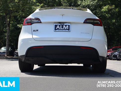 Used 2021 Tesla Model Y Long Range AWD/4WD image 6