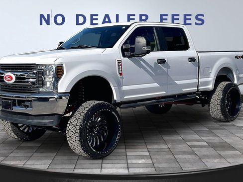 Used 2019 Ford F250 XL w/ STX Appearance Package image 1