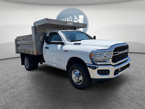Used 2019 RAM 3500 Tradesman AWD/4WD image 1