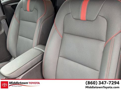 Used 2024 Chevrolet Trax RS w/ Driver Confidence Package image 14