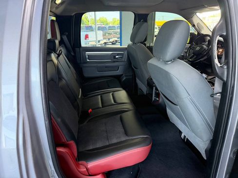 Used 2019 RAM 1500 Warlock AWD/4WD image 16