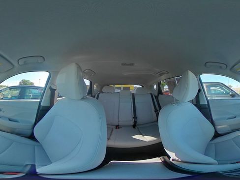 Used 2025 Hyundai Kona SEL AWD/4WD image 38