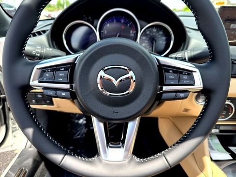 New 2026 MAZDA MX-5 Miata RF Grand Touring RWD image 13
