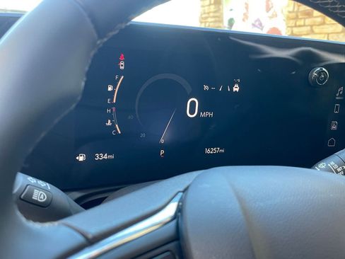 Used 2025 Buick Encore GX Preferred image 38