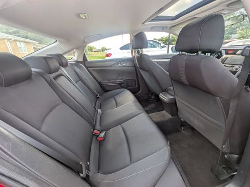 Used 2016 Honda Civic EX image 28