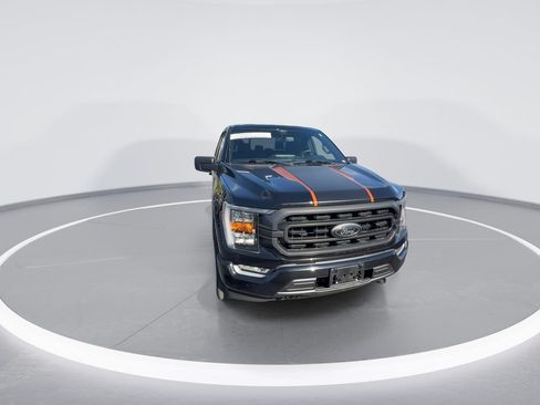 Used 2022 Ford F150 XLT w/ Equipment Group 302A High AWD/4WD image 3