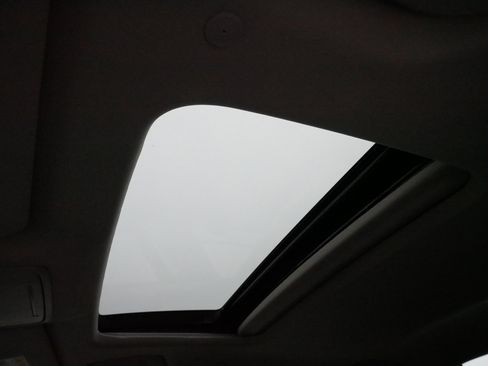 Certified 2025 Honda Accord EX-L image 32