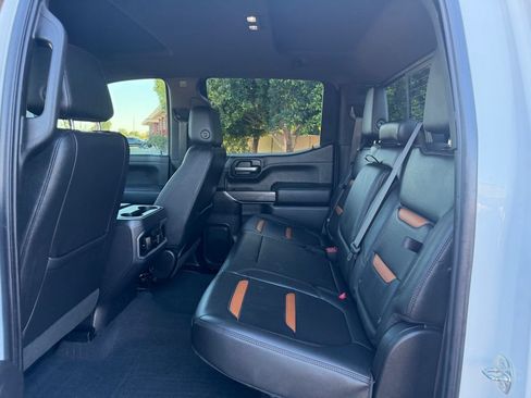 Used 2019 GMC Sierra 1500 AT4 w/ AT4 Premium Package AWD/4WD image 24