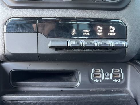 Used 2022 RAM 1500 Big Horn RWD image 44