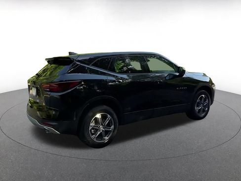 Used 2026 Chevrolet Blazer LT FWD image 14
