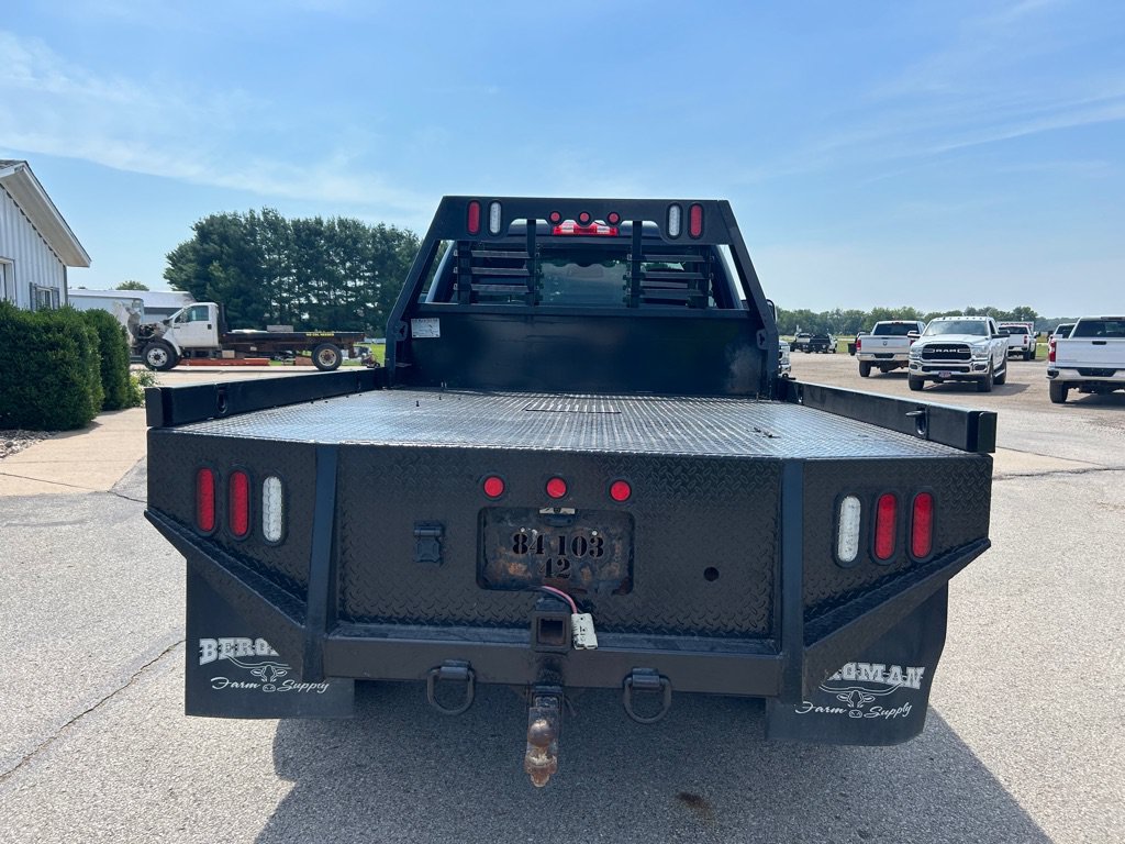 Used 2015 RAM 2500 Tradesman w/ Chrome Appearance Group AWD/4WD image 6