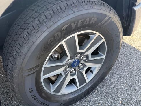 Used 2015 Ford F150 XLT w/ Equipment Group 302A Luxury image 12