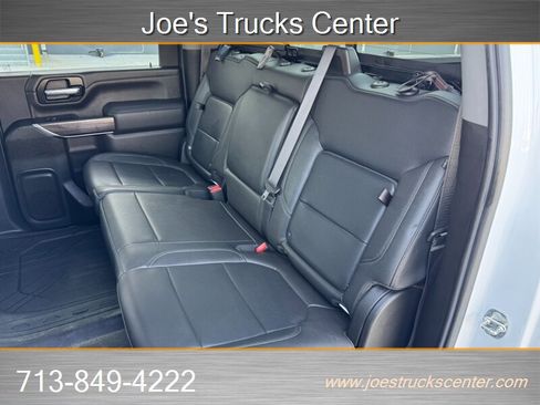 Used 2021 Chevrolet Silverado 3500 LTZ w/ LTZ Convenience Package image 33