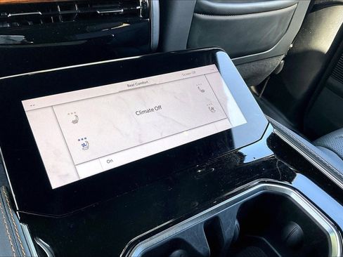 Used 2024 Jeep Grand Wagoneer Series III image 22