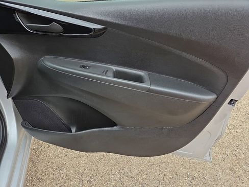 Used 2021 Chevrolet Spark LT image 15