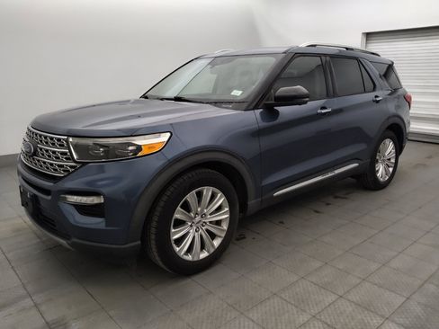 Used 2020 Ford Explorer Limited w/ Class III Trailer Tow Package RWD image 2