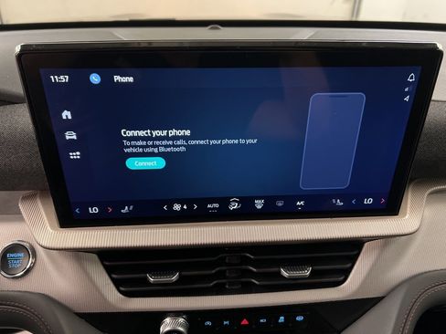 Certified 2025 Ford Explorer Active image 10