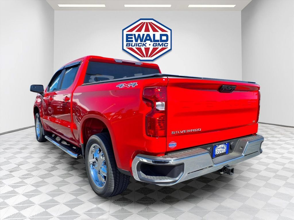 Used 2024 Chevrolet Silverado 1500 LT w/ LPO, Dark Essentials Package AWD/4WD image 3