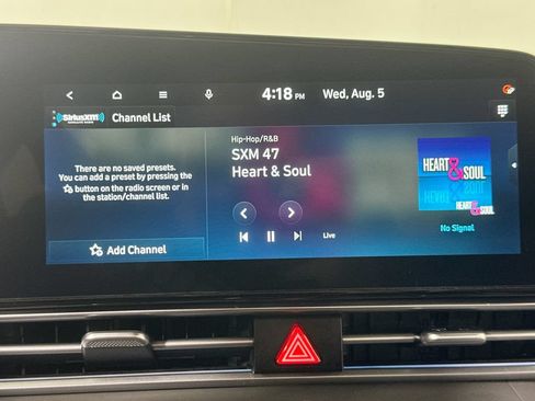 Used 2025 Hyundai Elantra SEL FWD image 31