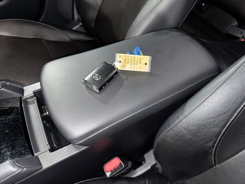 Used 2022 MAZDA MAZDA3 s image 29