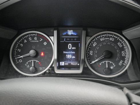 Used 2021 Toyota Tacoma SR5 RWD image 21