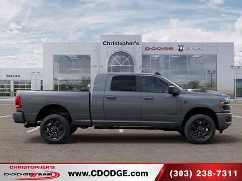 New 2026 RAM 2500 Laramie AWD/4WD image 21